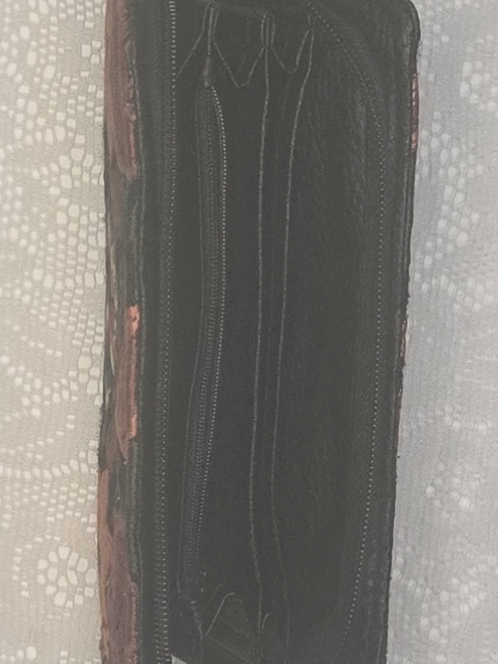 Artisanal Mexican Hand-Embroidered Floral Zipper Clutch Long Wallet
